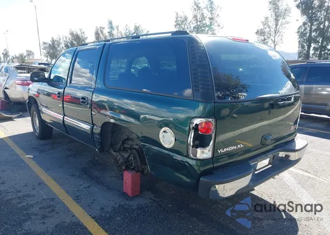 2004 GMC Yukon Xl 1500 Sle z USA, uszkodzony, nr VIN 3GKEC16T94G251559